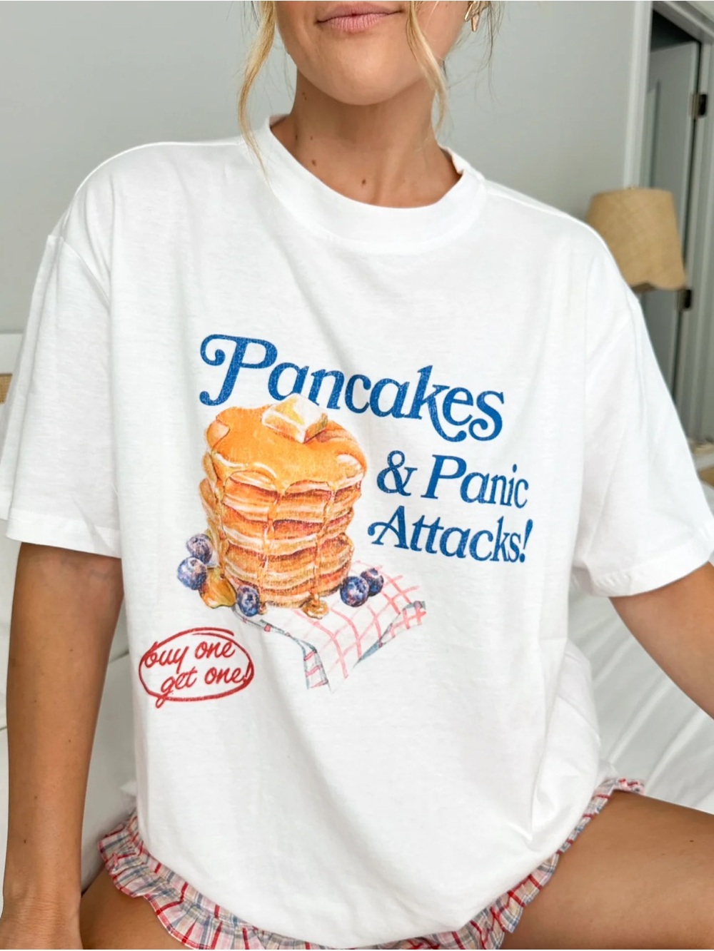 See the Way I See Pancakes & Panic Attacks Graphic Short Sleeve Oversized Tee XL